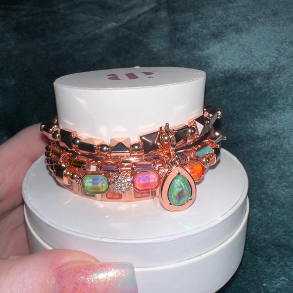 Bomb Party Spring Stack 2024 - Picture 3 of 4